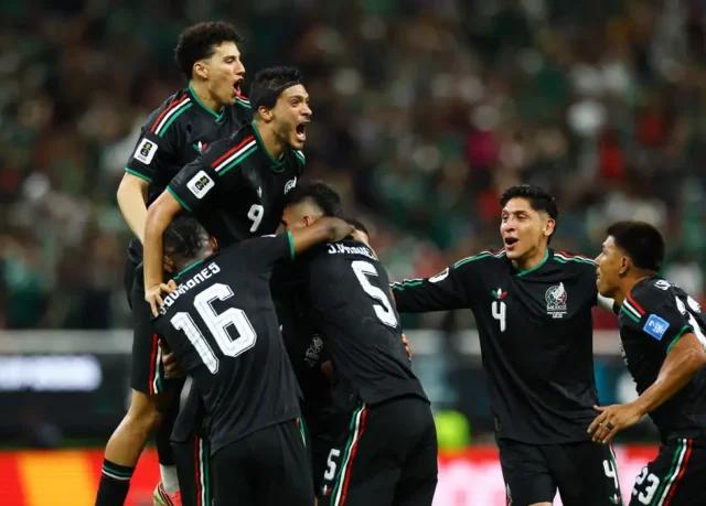 Foto da matéria: México bate Coreia do Sul e vira 1º classificado ao mata-mata da Copa