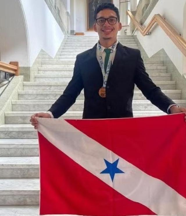 Foto da matéria: Estudante do PA conquista bronze na Olimpíada Europeia de Física