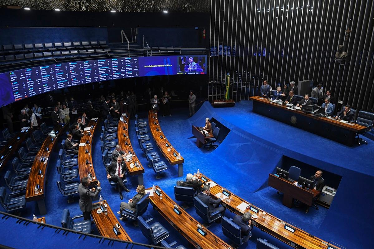 Foto da matéria: Pautas do governo travam no Senado próximo ao recesso do meio de ano